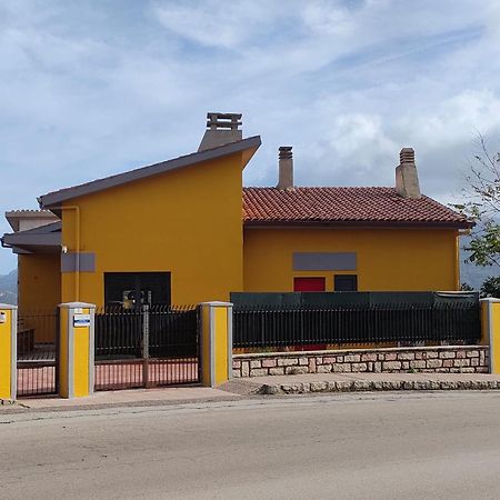Tempio Pausania Solar Private Apartment 30 Minutes From The Sea - Appartamento Solare A 30 Minuti Dal Mare Екстер'єр фото